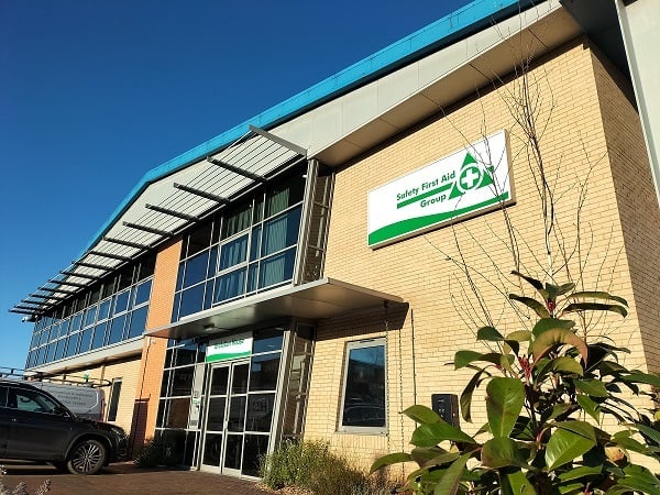 safety_first_aid_office